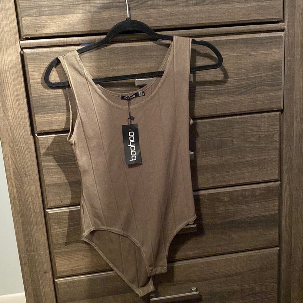 Boohoo bodysuit US 10 Army green